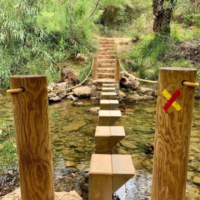 River immersive #wooden #bridge